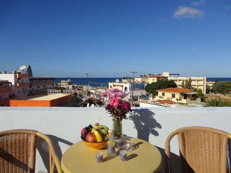 Minoa Hotel Малиа Экстерьер фото